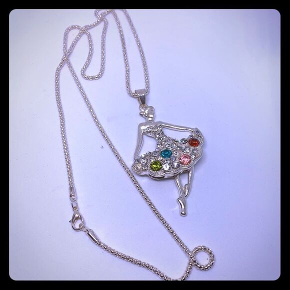 Ballerina Nekcklace - Picture 2 of 7